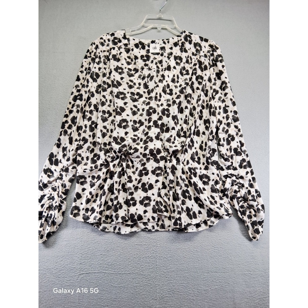 Cabi Women Animal Print Long‎ Sleeve Shirt Ruffle Waist Size L